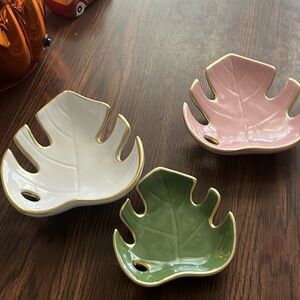 Vagabond Goods three piece ceramic jewelry dishes set